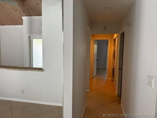 Photo - 112 E Coral Fish Ln