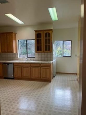 Photo - 49 Tingley St