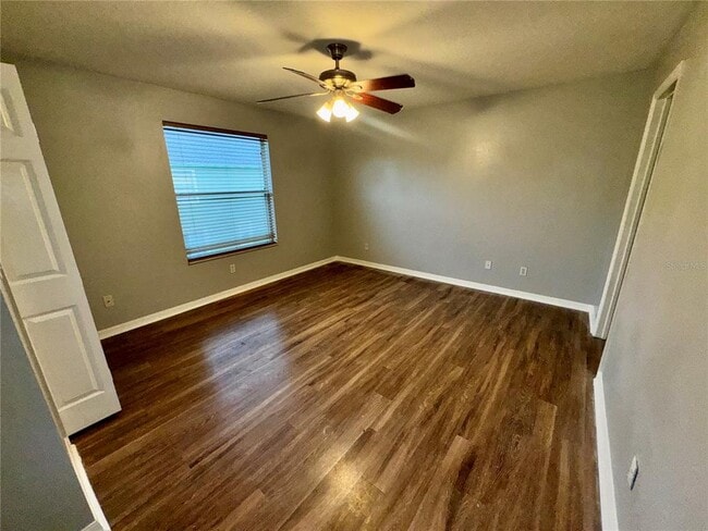 Photo - 533 Cresting Oak Cir