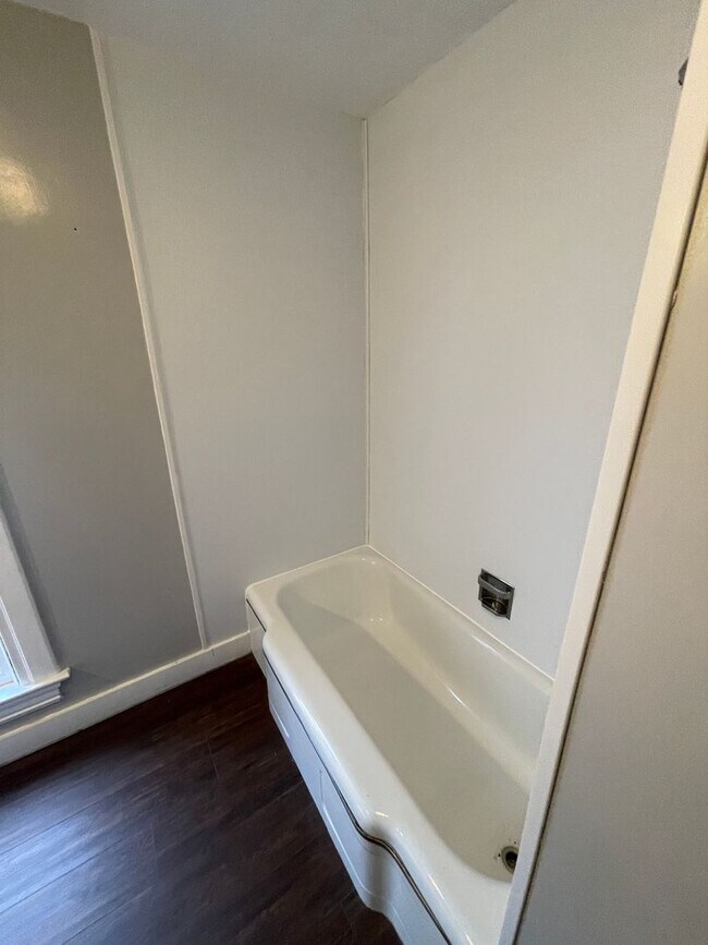 Photo - 727 South St Unit 3