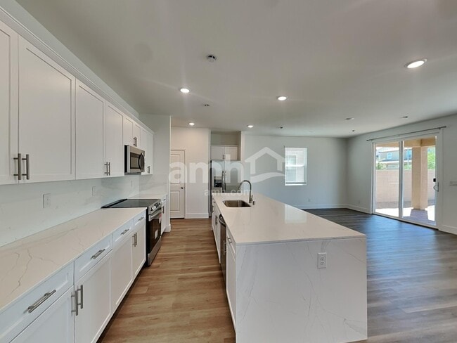 Photo - 8135 Braavos Peninsula Ave