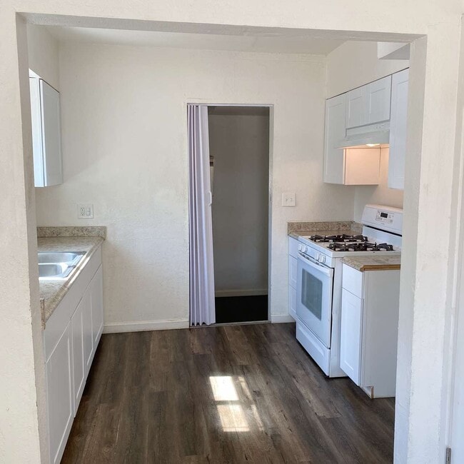 Photo - 1036 Neal Rd