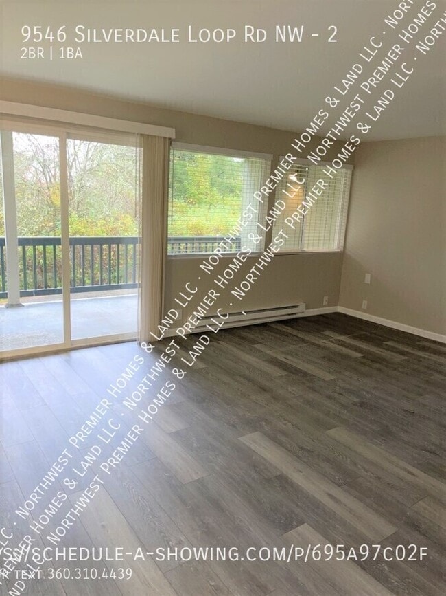 Photo - 9546 Silverdale Loop Rd NW Unidad 2