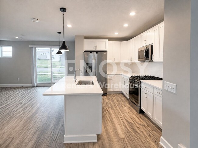 Photo - 10598 Weston Wy N