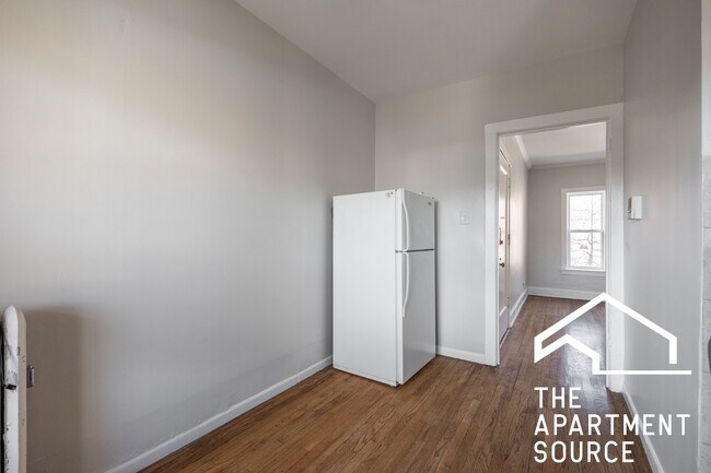 Photo - 2659 N Spaulding Ave Unidad 123