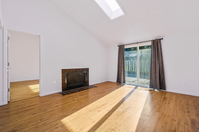 Photo - 708 126th Ave NE