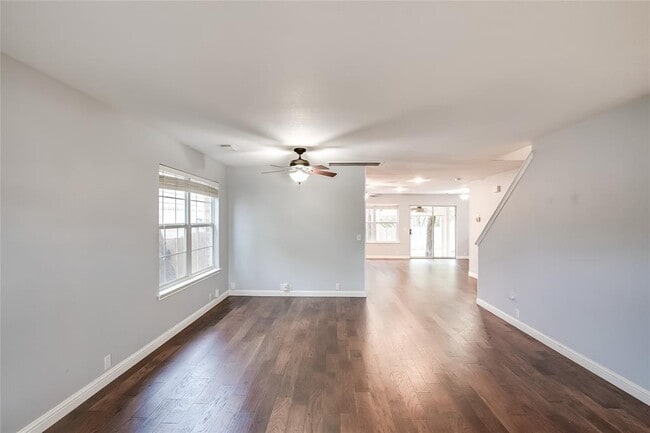 Photo - 1204 Mathias St