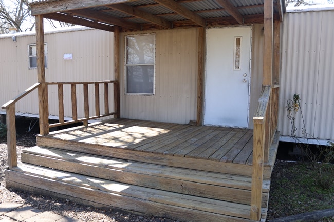 Photo - 6767 FM 3090