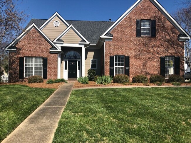 Building Photo - 17115 Grenache Ct