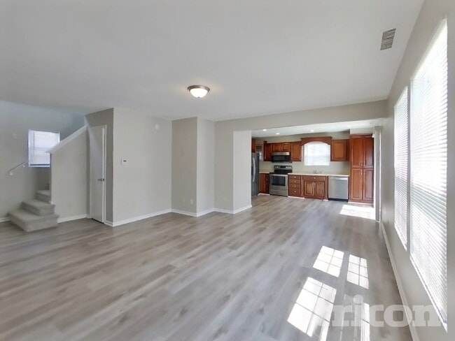 Photo - 7629 Mansfield Way