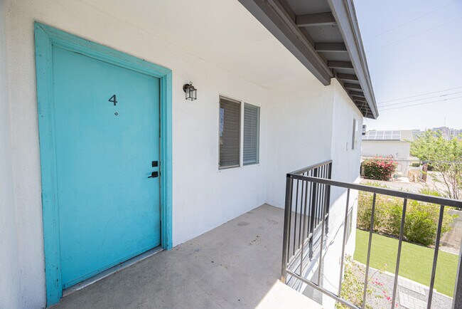 719 N 12th Ave Unidad 4