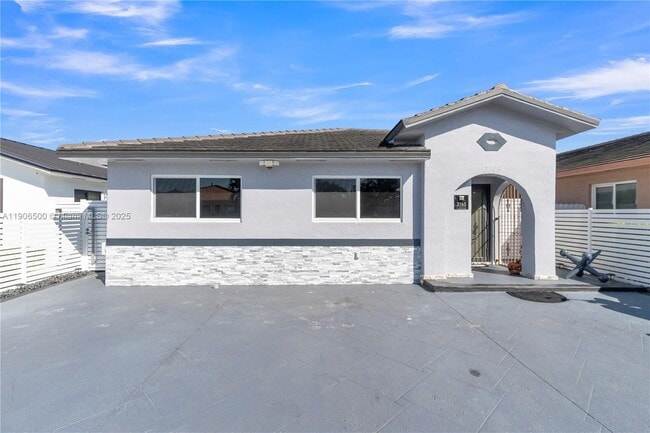 Photo - 3145 W 71st Pl