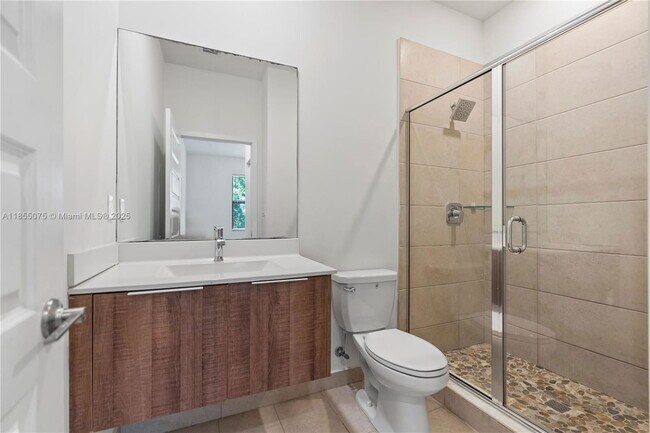 Building Photo - 7831 NW 104th Ave Unit 22 Rental