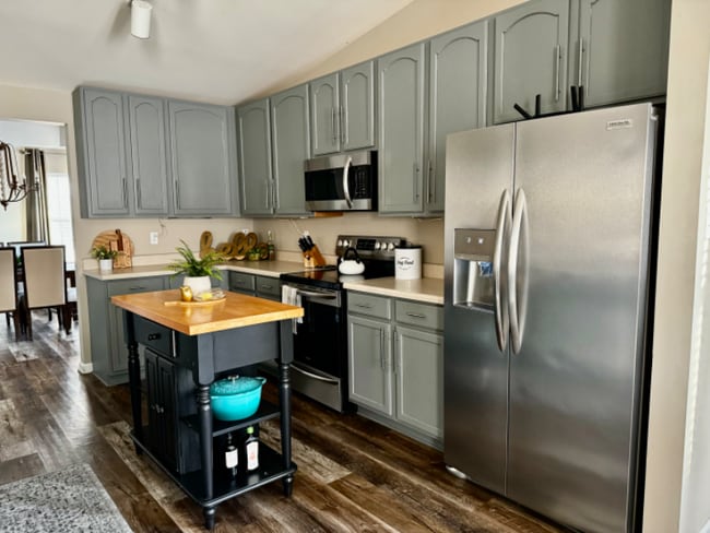 Photo - 1837 English Oak Dr