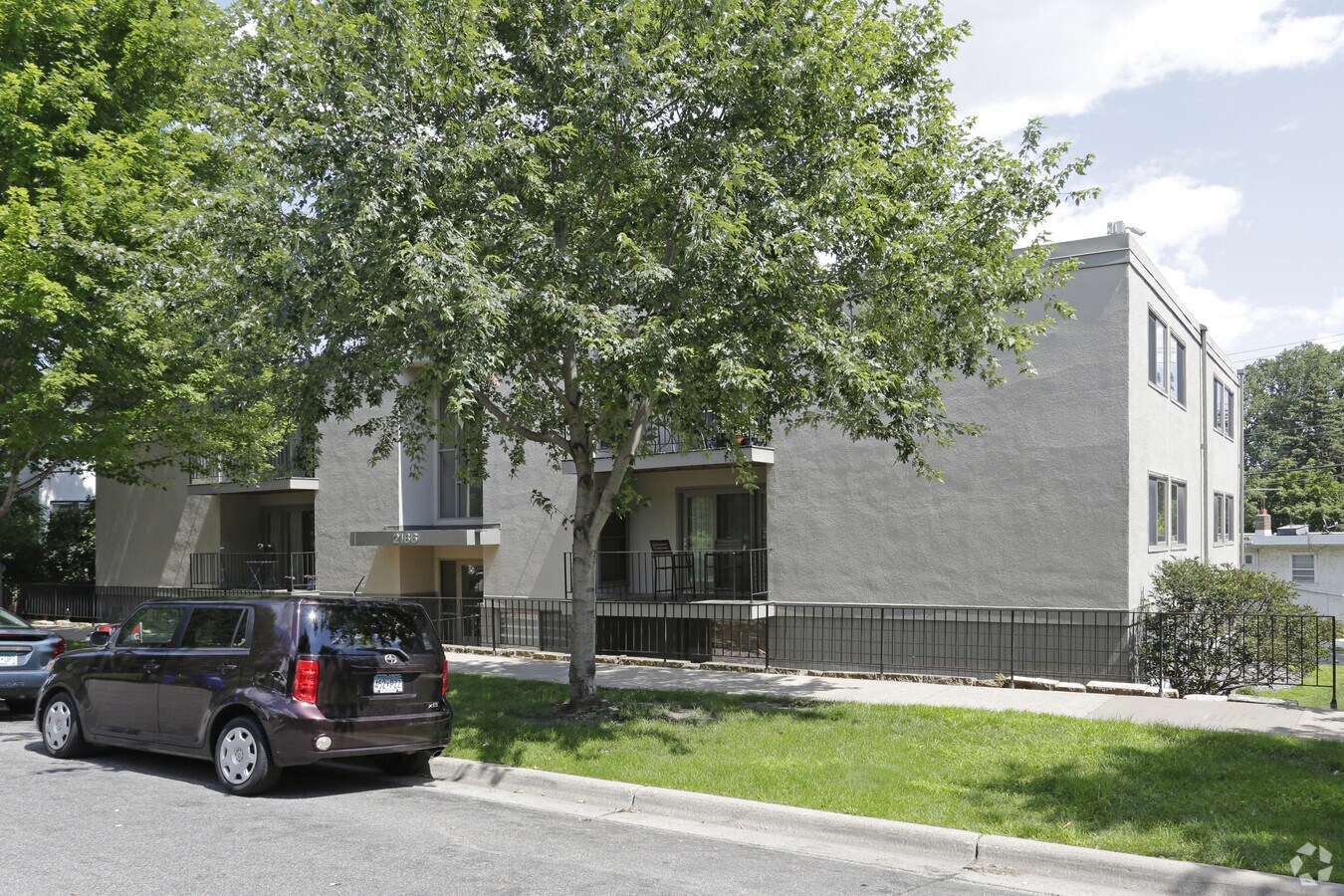 Photo - St. Anthony Park Luxury