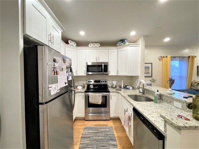 Photo - 31 Cedar St Unit 1