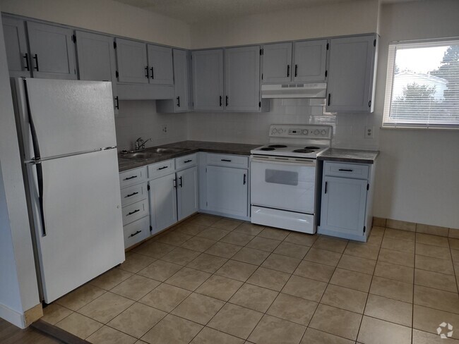 Building Photo - Cimmaron Hills Apartment Unit 3