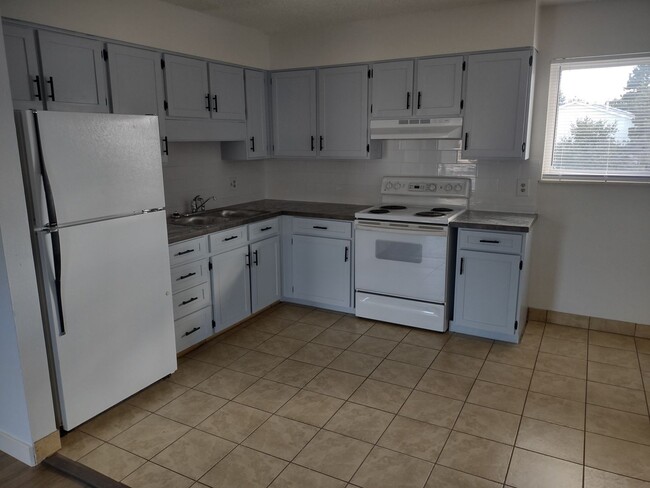 Building Photo - Cimmaron Hills Apartment Unit 3