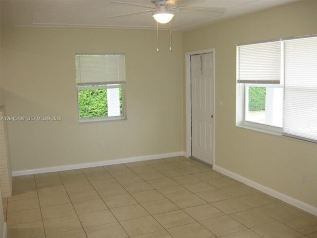 1520 NE 14th St