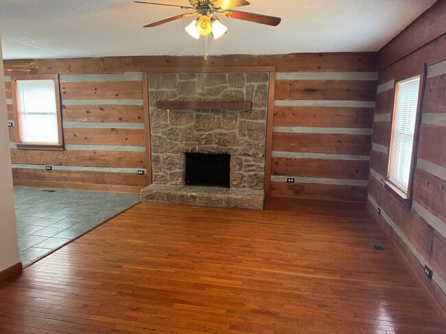 Photo - 2 Bedroom 2 Bathroom Home in Johnson City, TN