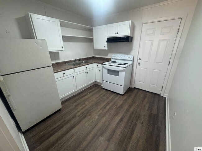 Photo - 207 Oaklawn Dr