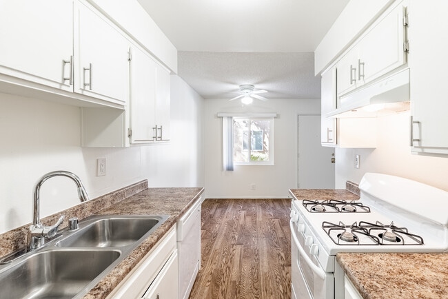 Parkwood Apartments