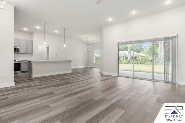 Photo - 17 Praver Ln
