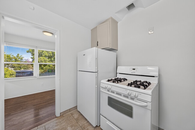 Photo - 3626 Highland Ave