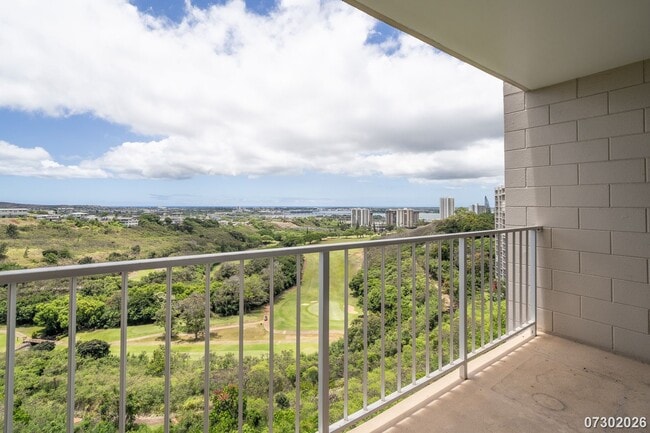 Photo - $3,000 / 2 Bed / 2 Bath / 2 Parking – Colonnade on The Green