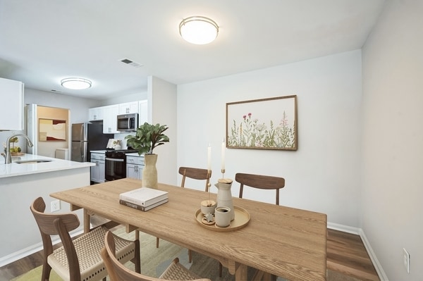 Eagle Rock Apartments at Freehold