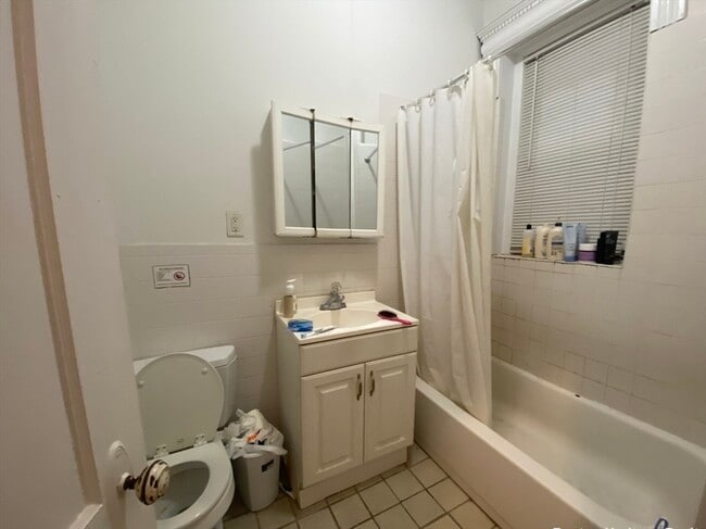 Photo - 327 Huntington Ave Unit 4