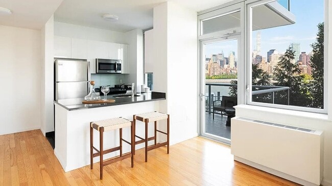 2 S End Ave Unit 10E