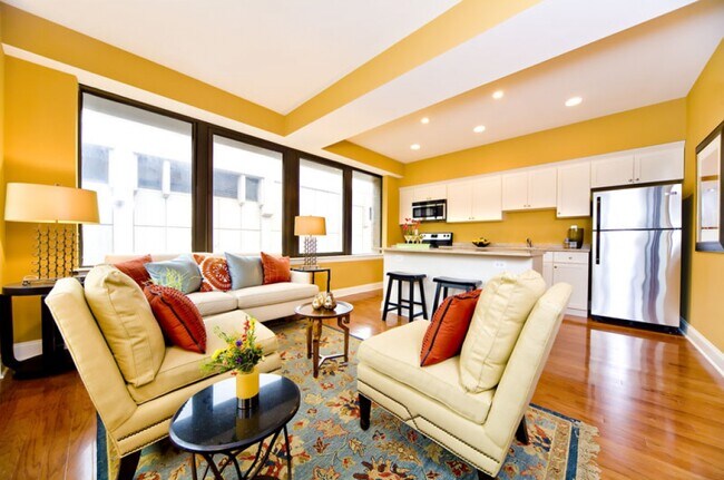 Photo - 125 N 4th St