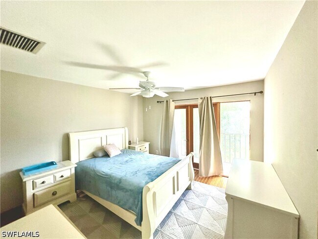 Photo - 416 Bristle Cone Ln