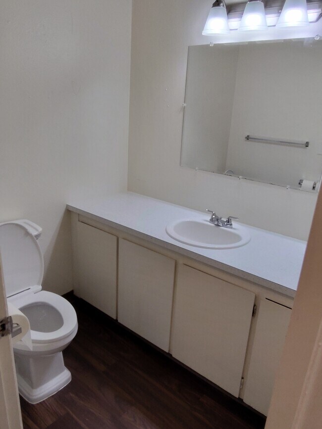 Oak Manor Apartments