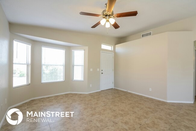 Photo - 1919 W Calle Guadalajara