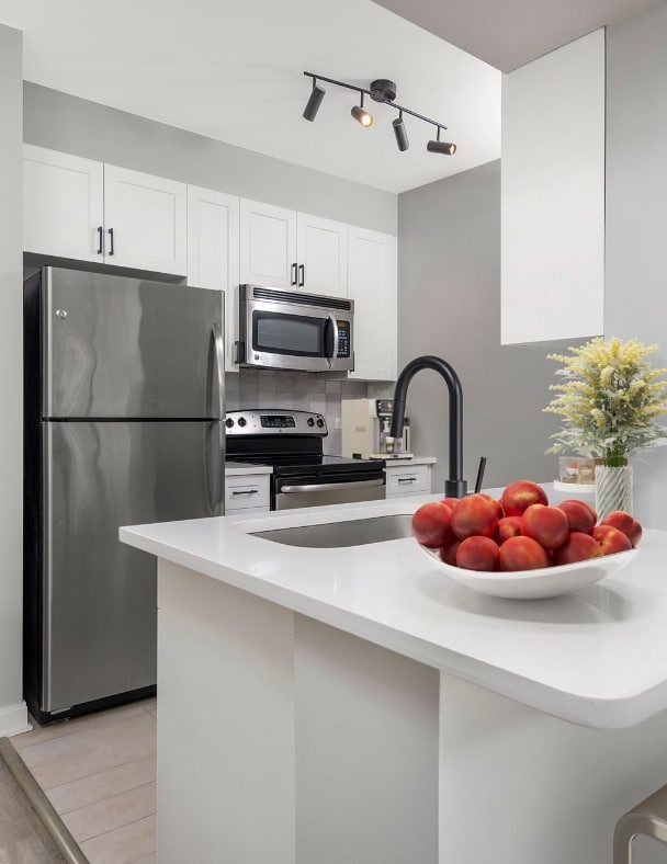 Photo - 210 N Wells St