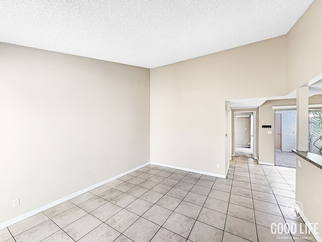 Photo - Great 2B/2BA Townhome in Escondido w/ AC, ...