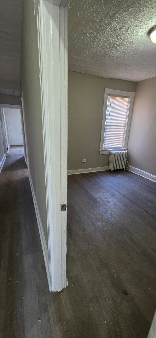 Photo - 237 N Monroe St