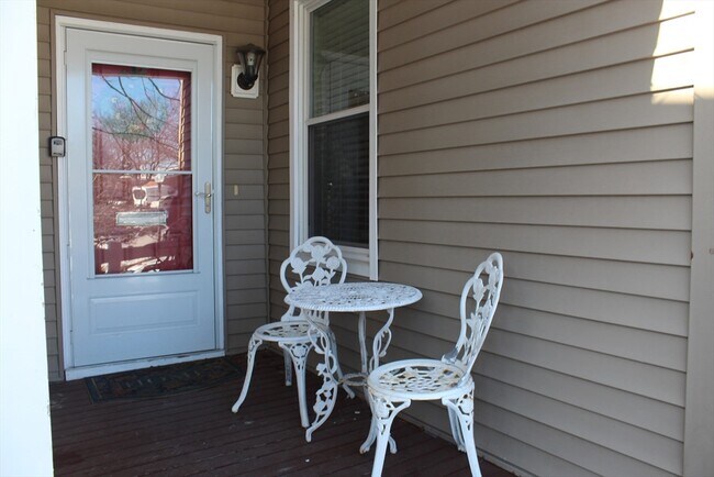 Photo - 2 Spring St Unit A