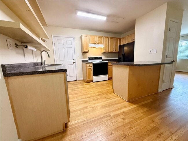 Photo - 410 Candler Park Dr NE Unit A1
