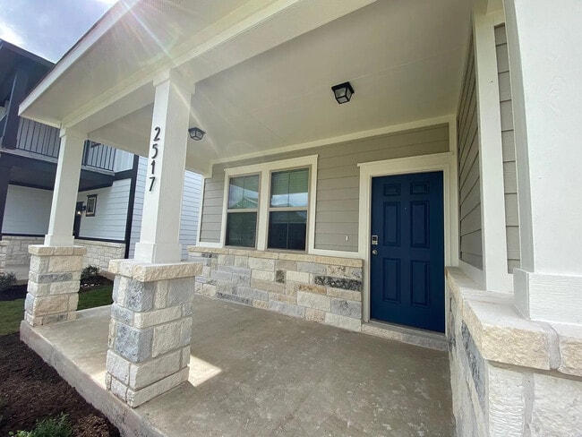 Photo - Room in House on Pecan Island Dr