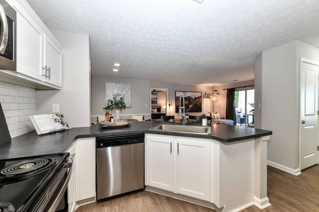 Photo - Avana Acworth