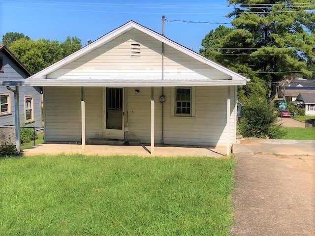 Photo - 2 Bedroom / 1 Bath Home  Kingsport, TN