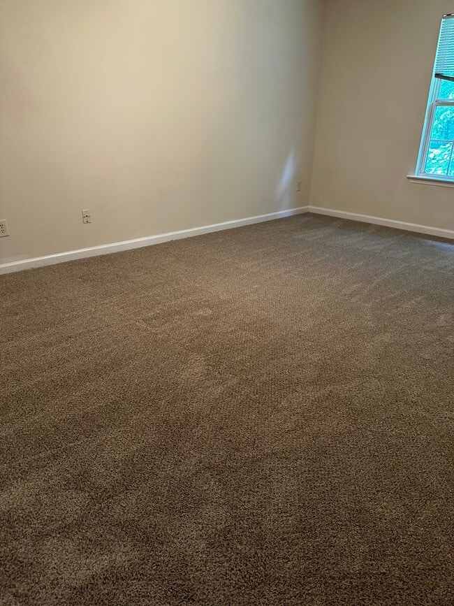Photo - 4 bedrooms 2.5 baths home in Locust Grove
