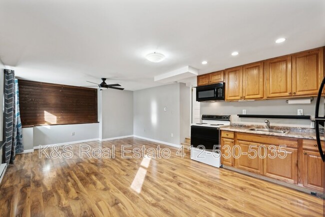 Photo - 9608 Frankstown Rd Condominio