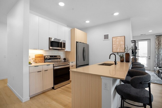 Building Photo - Rosewind