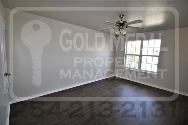 Photo - Charming Cove Living on Ave E! 401 W Ave E, Unit C