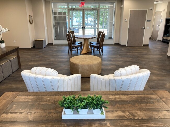 LaRose Gardens - LaRose Gardens Apartments