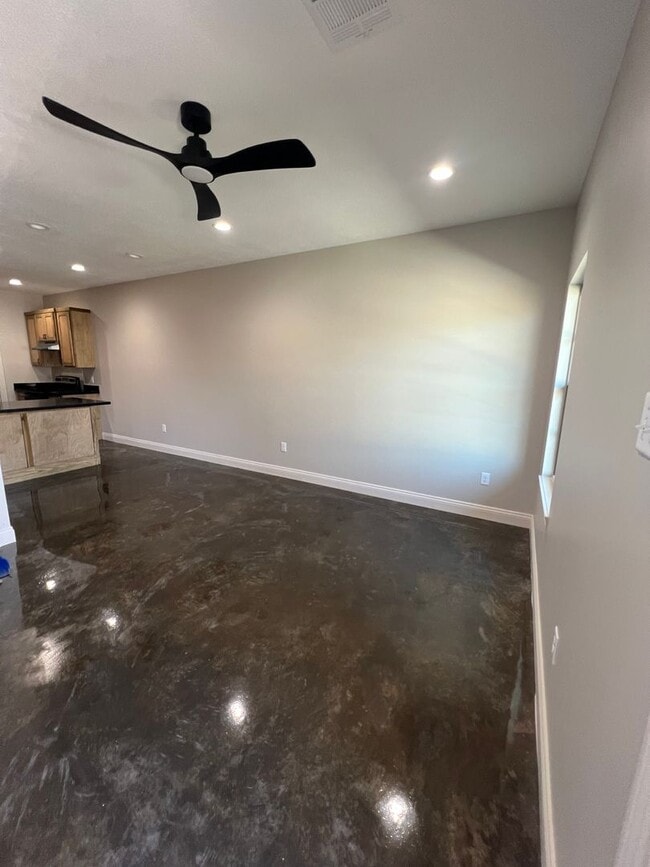 Photo - Brand New Duplex